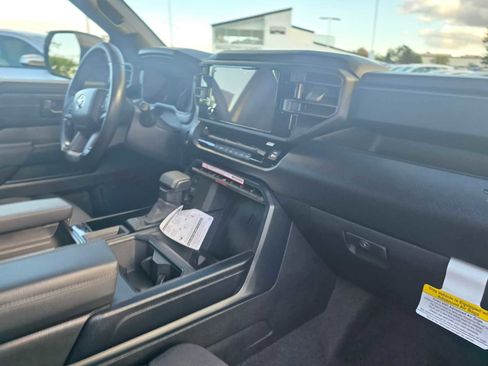New 2026 Toyota Tundra SR image 12
