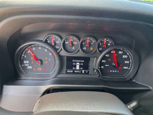 Used 2024 Chevrolet Silverado 1500 Custom AWD/4WD image 25