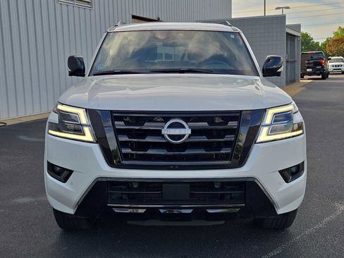 Used 2024 Nissan Armada SL w/ Midnight Edition Package RWD image 4