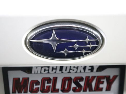 Used 2023 Subaru Outback Premium image 9