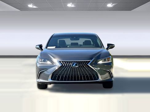 Certified 2025 Lexus ES 350 image 5
