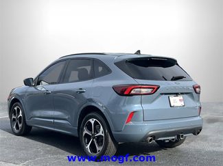 Certified 2024 Ford Escape ST-Line Select w/ Tech Pack #2 video 2