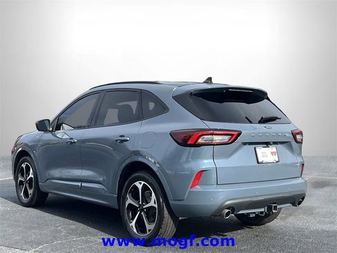 Certified 2024 Ford Escape ST-Line Select w/ Tech Pack #2 image 2