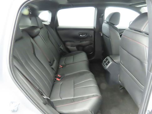 Certified 2025 Acura ADX A-Spec image 22