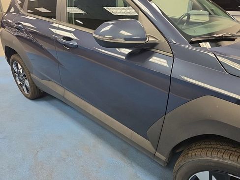 Used 2025 Hyundai Kona SEL AWD/4WD image 5