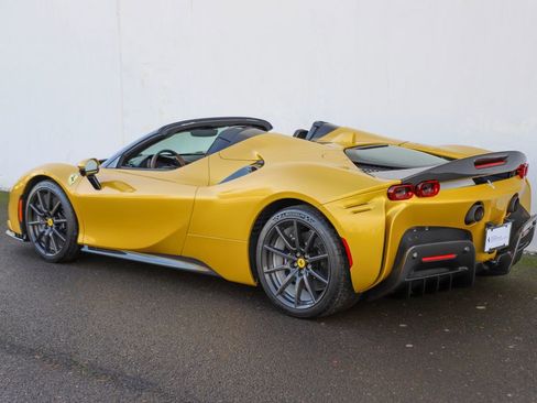 Certified 2023 Ferrari SF90 Spider image 17