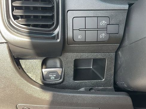 New 2024 RAM ProMaster 3500 w/ Delivery Van Package image 31