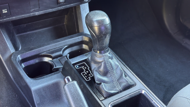 Used 2016 Toyota Tacoma SR RWD image 20
