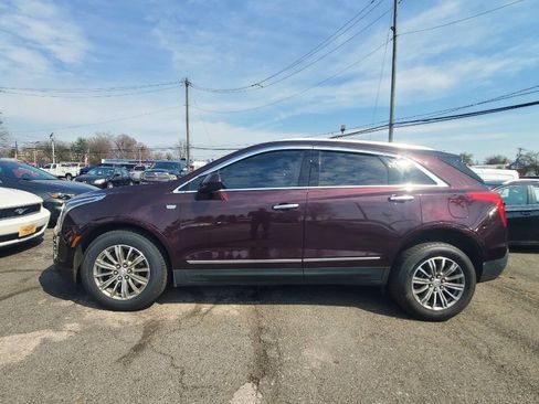 Used 2017 Cadillac XT5 Luxury w/ Driver Awareness Package AWD/4WD image 2