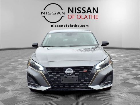 Certified 2024 Nissan Altima 2.5 SR image 32