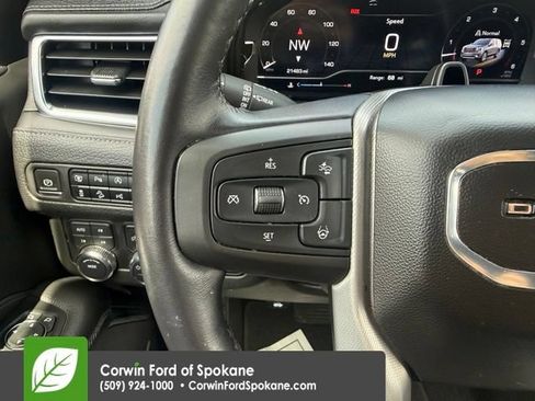 Used 2023 GMC Yukon XL Denali w/ Advanced Technology Package AWD/4WD image 26