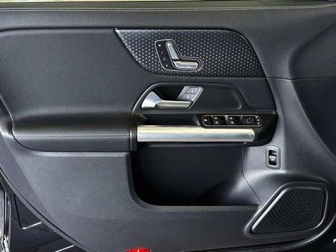 Certified 2025 Mercedes-Benz GLA 250 GLA 250 image 29