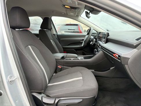 Used 2025 Hyundai Sonata SEL image 19