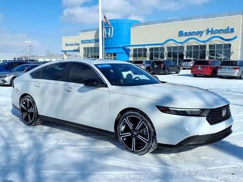 Certified 2024 Honda Accord Sport image 3