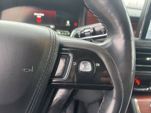 Used 2022 Lincoln Aviator Reserve w/ Equipment Group 201A image 15