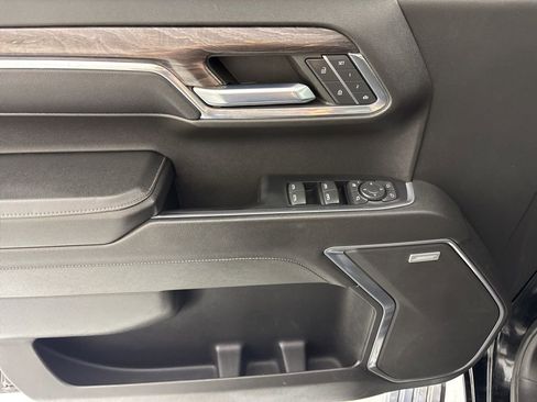 Used 2022 Chevrolet Silverado 1500 LTZ image 33