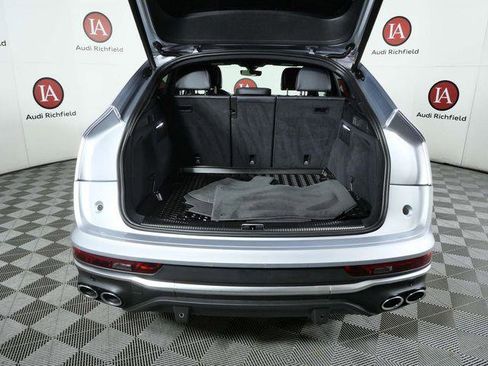 Used 2023 Audi SQ5 Prestige w/ Prestige Package image 10
