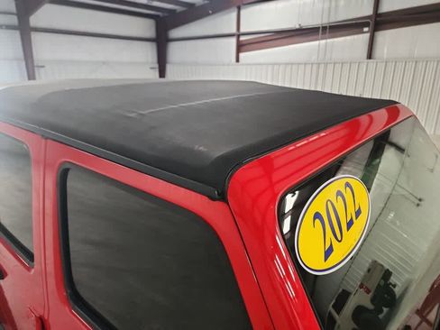 Used 2022 Jeep Gladiator Sport image 21