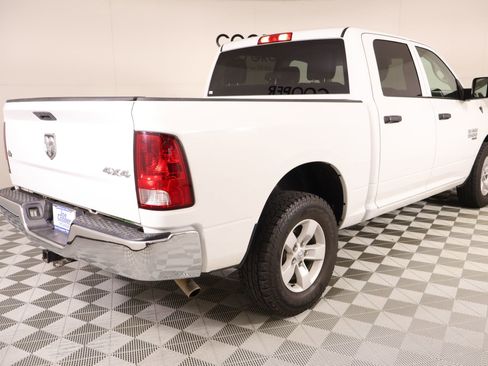 Used 2022 RAM 1500 Tradesman w/ Chrome Appearance Group AWD/4WD image 19
