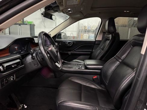 Certified 2023 Lincoln Aviator Reserve image 17