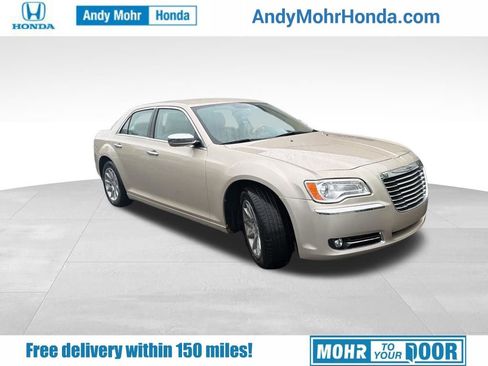 Used 2012 Chrysler 300 Limited w/ Luxury Group image 1