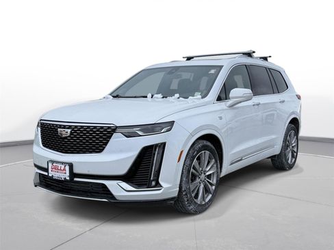 Certified 2023 Cadillac XT6 Premium Luxury image 9