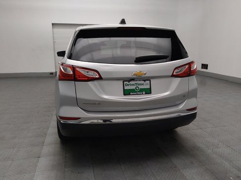 Used 2020 Chevrolet Equinox LT w/ Driver Convenience Package image 6