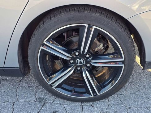 Used 2023 Honda Accord Sport image 7