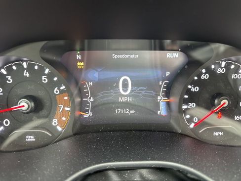 Used 2023 Jeep Compass Limited w/ Sun and Sound Group AWD/4WD image 18