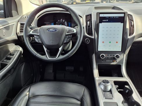 Used 2024 Ford Edge SEL w/ Convenience Package AWD/4WD image 6