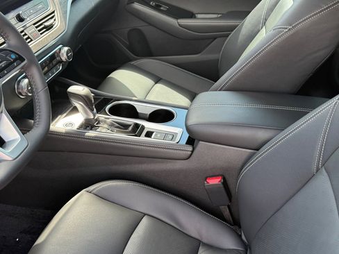 New 2025 Nissan Altima 2.5 SL image 19