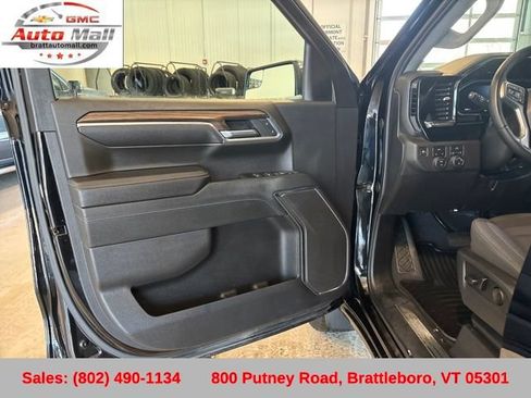 Used 2024 Chevrolet Silverado 1500 LT image 11