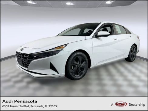Used 2021 Hyundai Elantra SEL w/ Convenience Package image 1