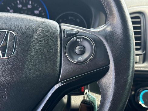 Certified 2020 Honda HR-V Sport image 26