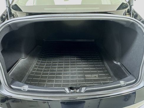 Used 2018 Tesla Model 3 Long Range image 20