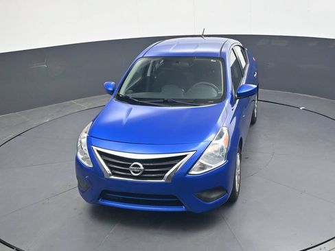 Used 2015 Nissan Versa SV FWD image 36