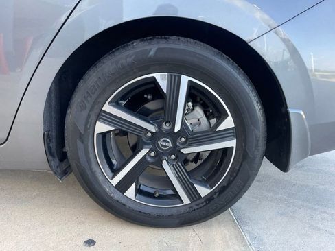 Certified 2024 Nissan Sentra SV w/ All-Weather Package FWD image 17