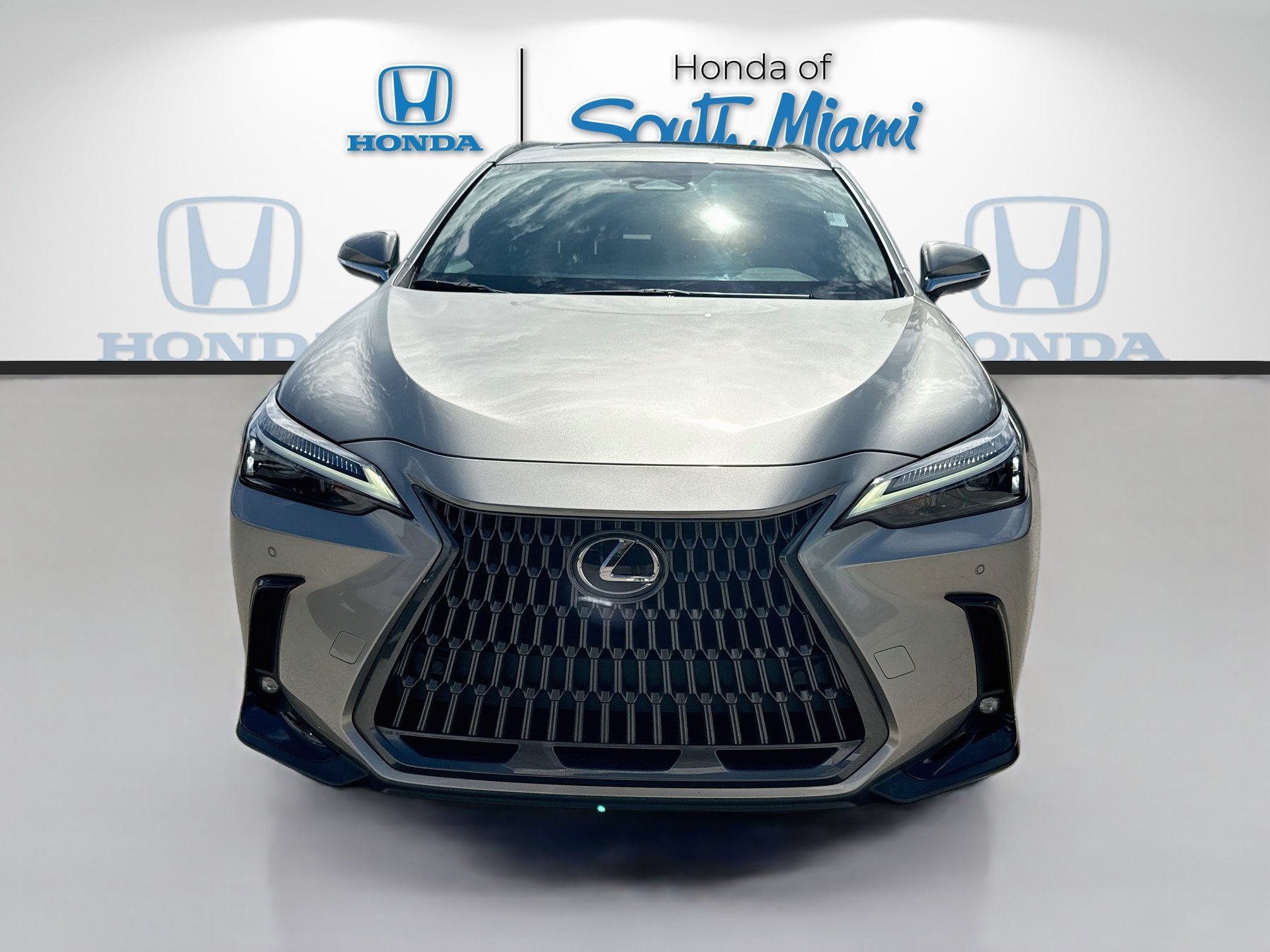 Used 2024 Lexus NX 250 FWD w/ Cold Area Package image 2
