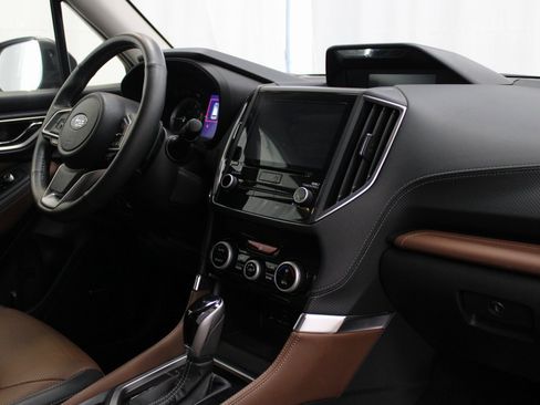 Used 2023 Subaru Forester Touring image 35