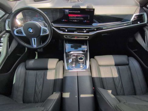 Used 2024 BMW X7 M60i w/ Executive Package AWD/4WD image 15