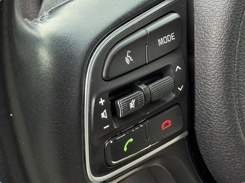 Used 2018 Kia Sportage EX image 11