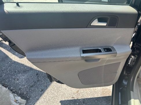 Used 2009 Volvo S40 2.4i image 18