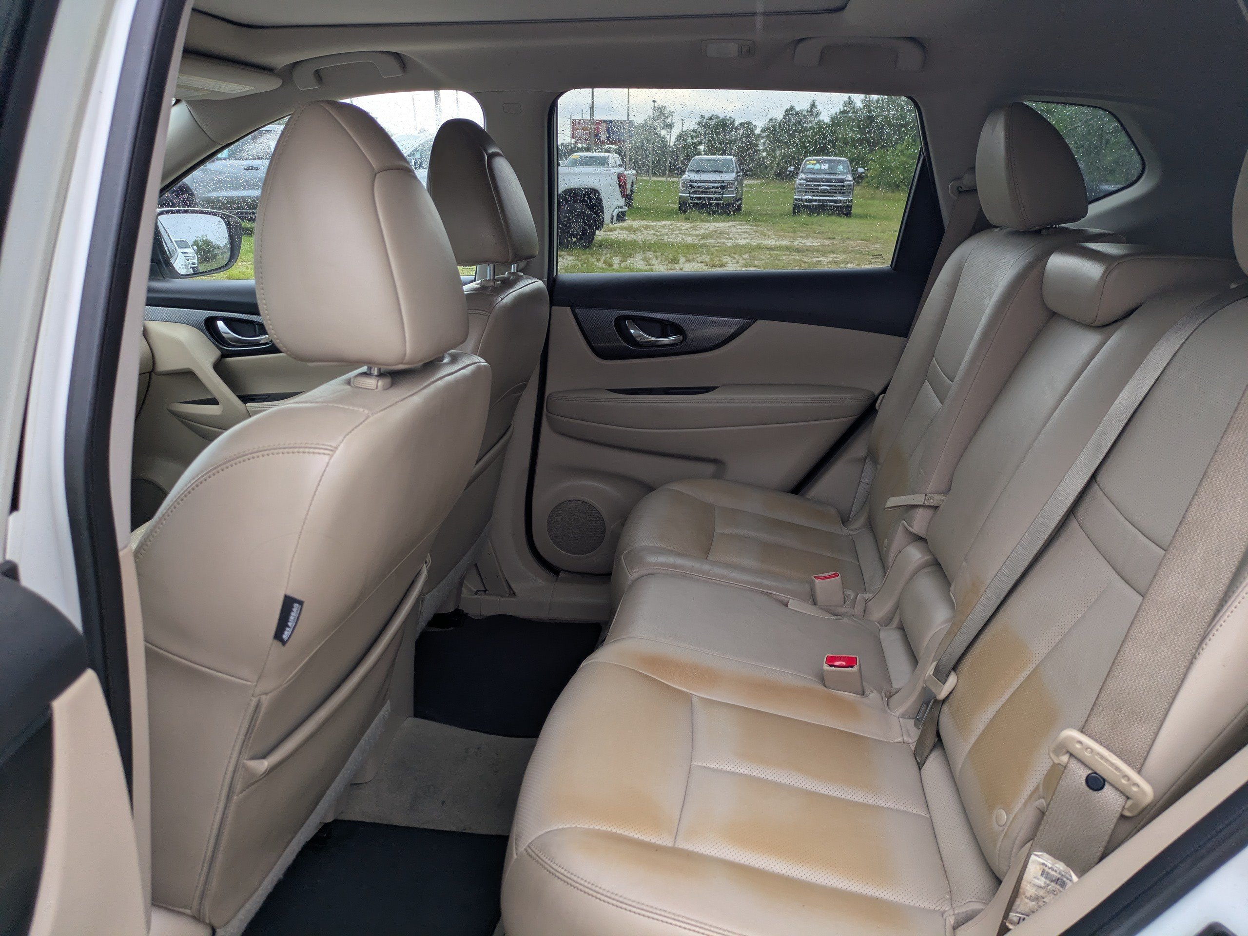 Used 2015 Nissan Rogue SL w/ SL Premium Package FWD image 13