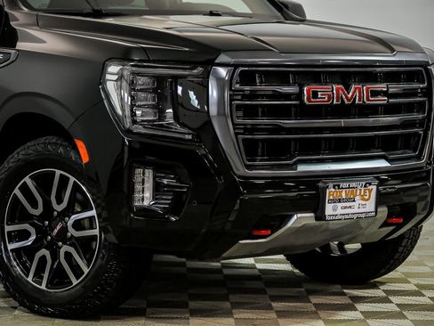 Used 2022 GMC Yukon AT4 AWD/4WD image 2
