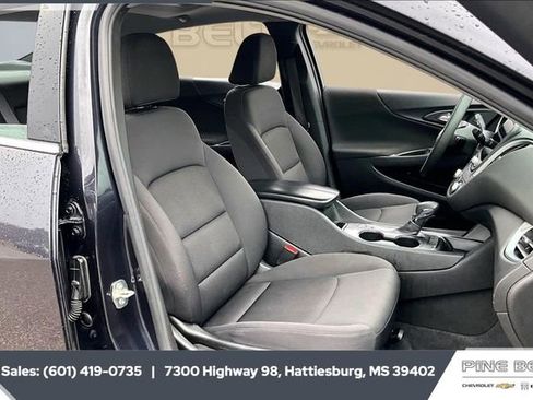 Used 2023 Chevrolet Malibu LT image 6