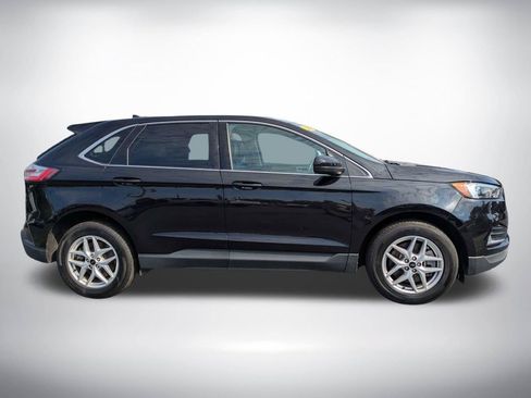Used 2024 Ford Edge SEL AWD/4WD image 3