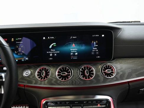 Used 2022 Mercedes-Benz AMG GT 43 image 5