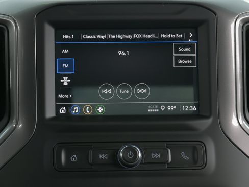 Used 2025 Chevrolet Silverado 1500 Custom Trail Boss w/ Turbomax Blackout Package AWD/4WD image 16