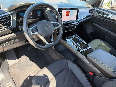 Certified 2026 Volkswagen Atlas Cross Sport SE AWD/4WD image 8