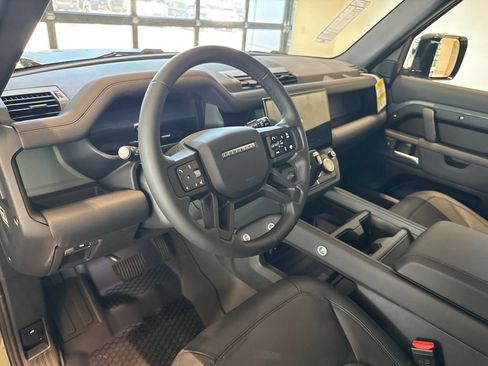 New 2026 Land Rover Defender 110 Trophy Edition AWD/4WD image 12